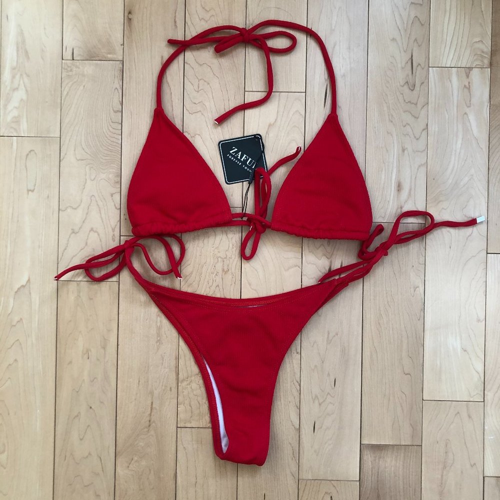 NWT 👙 - Zaful Red Ribbed High Cut Bikini Bundle